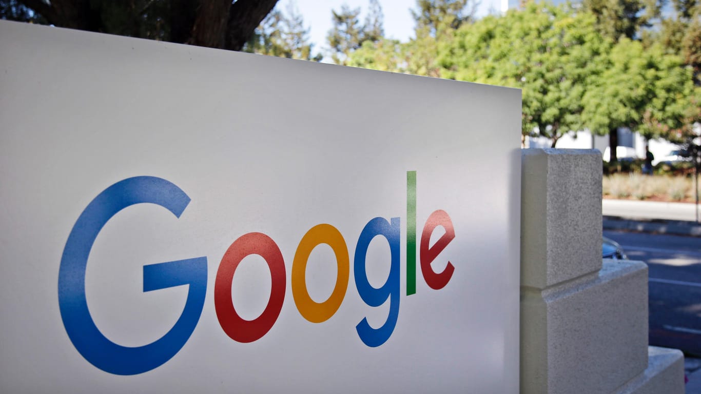 Das Logo von Google: Dem Unternehmen wurde vorgeworfen, Frauen und Menschen asiatischer Abstammung benachteiligt zu haben.