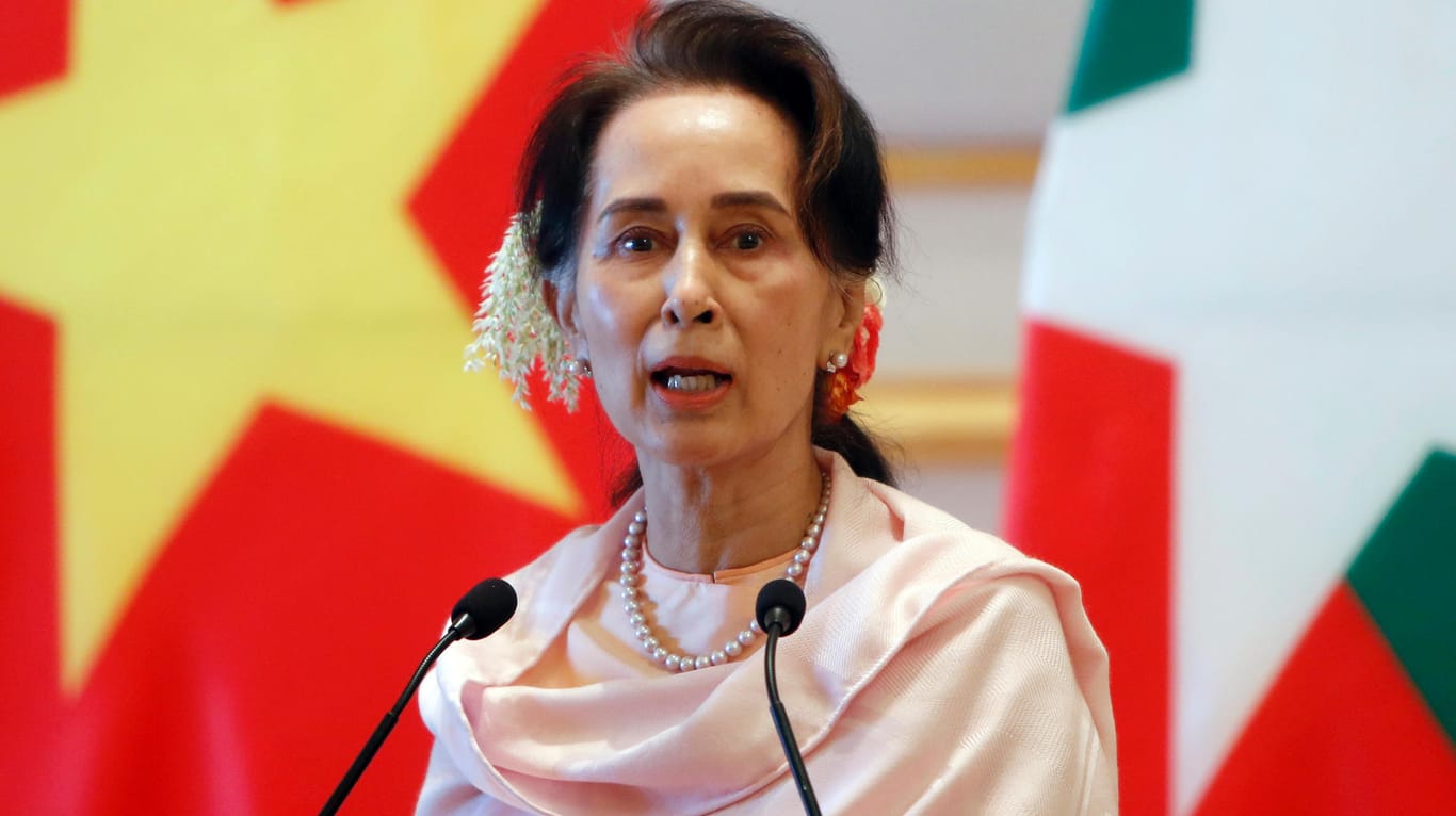 Aung San Suu Kyi: Der bisherigen Staatschefin soll es gesundheitlich gut gehen (Archivbild).