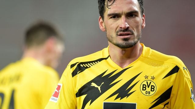 Muss wegen einer Knieblessur pausieren: Mats Hummels.