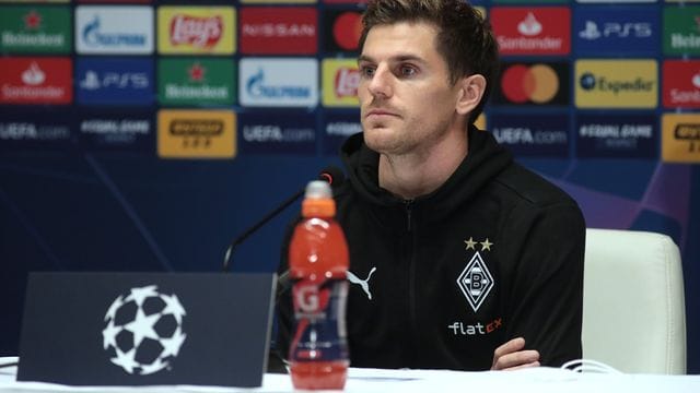 Äußert sich kritisch zur Verfehlung seines Mitspielers Breel Embolo: Gladbach-Profi Jonas Hofmann. Äußert sich kritisch zur Verfehlung seines Mitspielers Breel Embolo: Gladbach-Profi Jonas Hofmann.