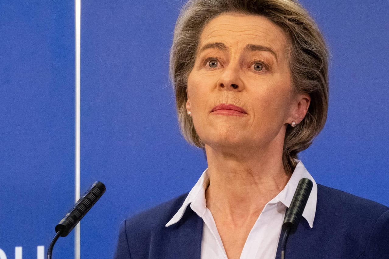 EU-Kommissionspräsidentin Ursula von der Leyen (CDU): "kleiner Kreis hauptsächlich deutscher Mitarbeiter".