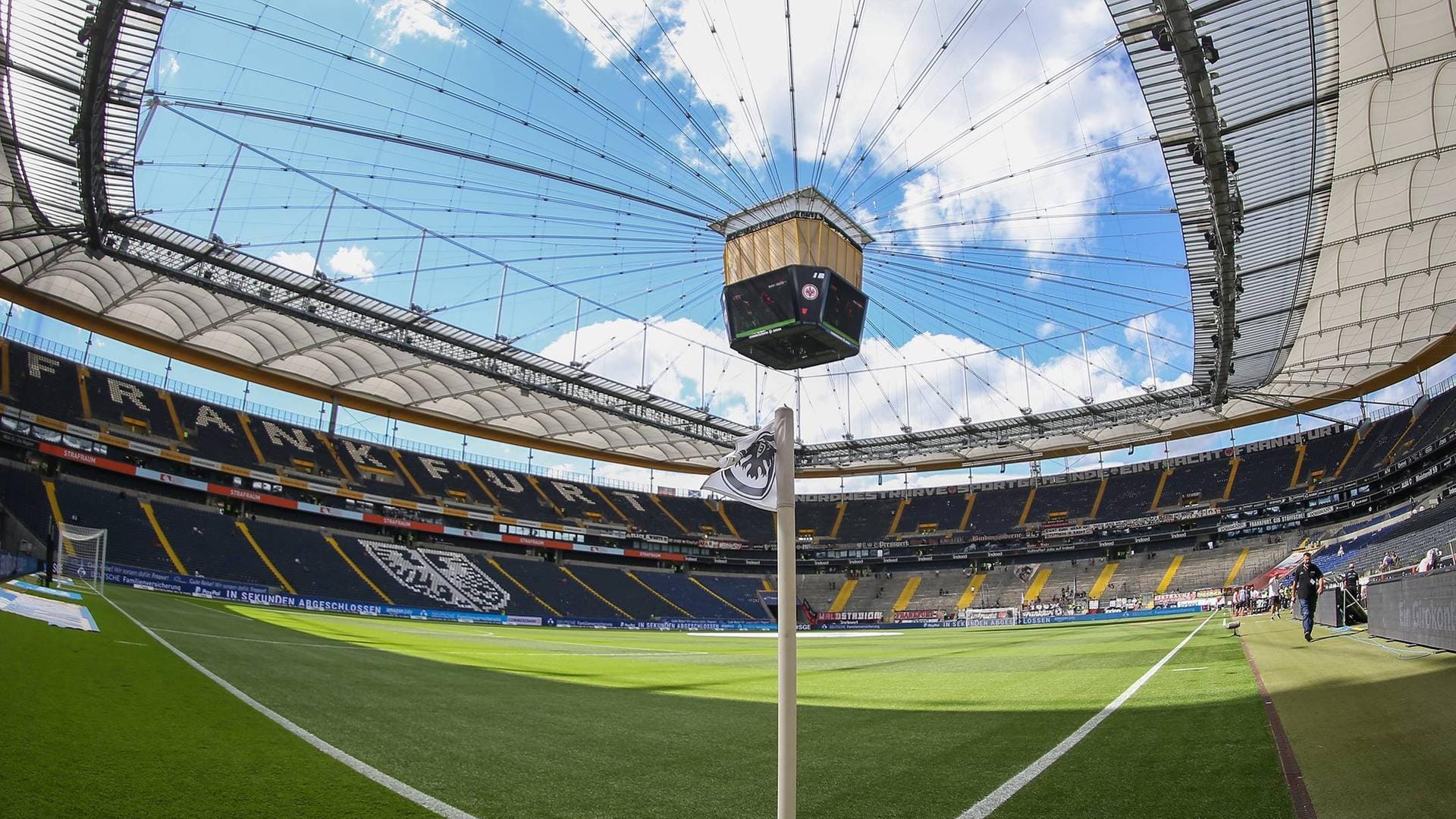 Der Deutsche Bank Park: Das Stadion der Eintracht.