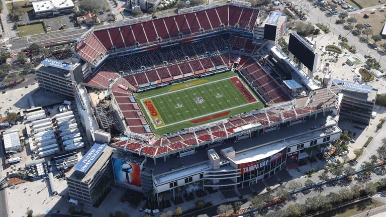 Spielort des Super Bowl LV: Das Raymond James Stadium von Tampa Bay.