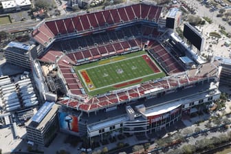 Spielort des Super Bowl LV: Das Raymond James Stadium von Tampa Bay.