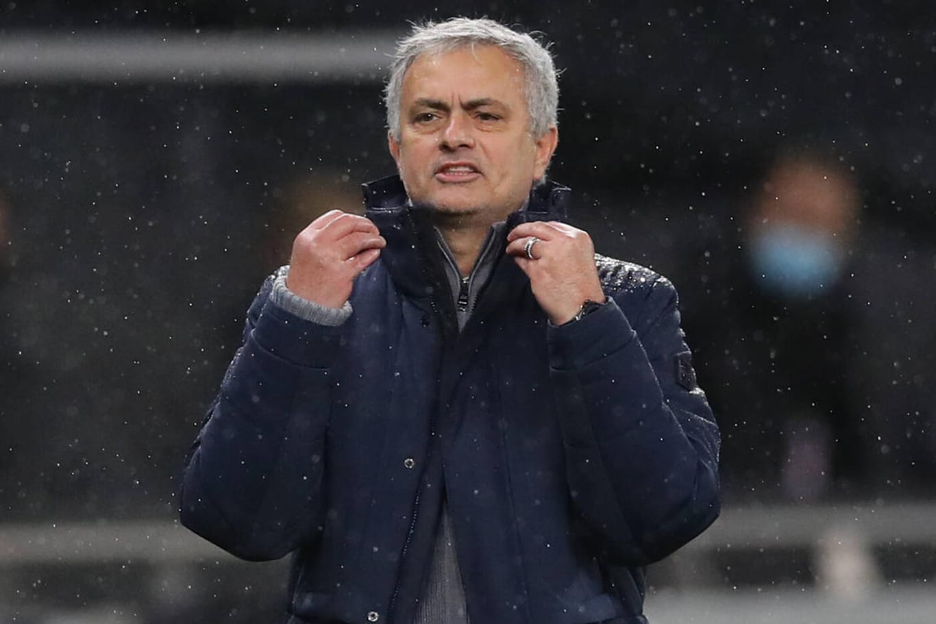 José Mourinho: Der Chelsea-Trainer provoziert gerne in andere Richtungen.
