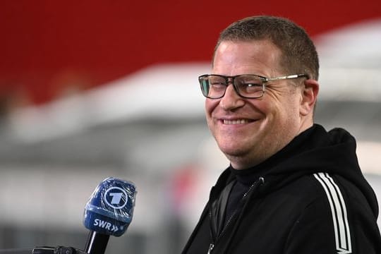 Gladbachs Sportdirektor Max Eberl wünscht sich eine schnelle Entscheidung in der Trainerfrage.