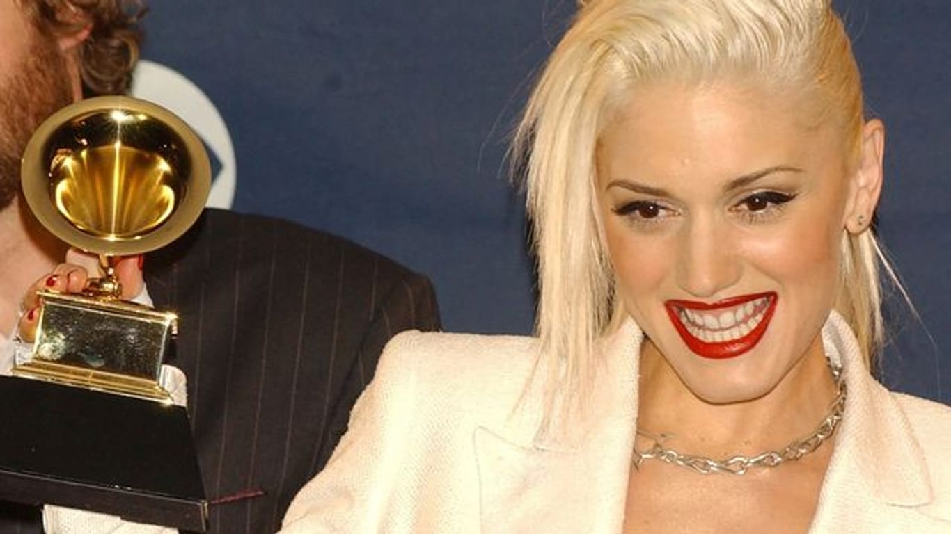 "Ich glaube, heute könnte ich einen besseren Job machen", sagt Sängerin Gwen Stefani in Hinblick auf ihren Auftritt beim Super Bowl.