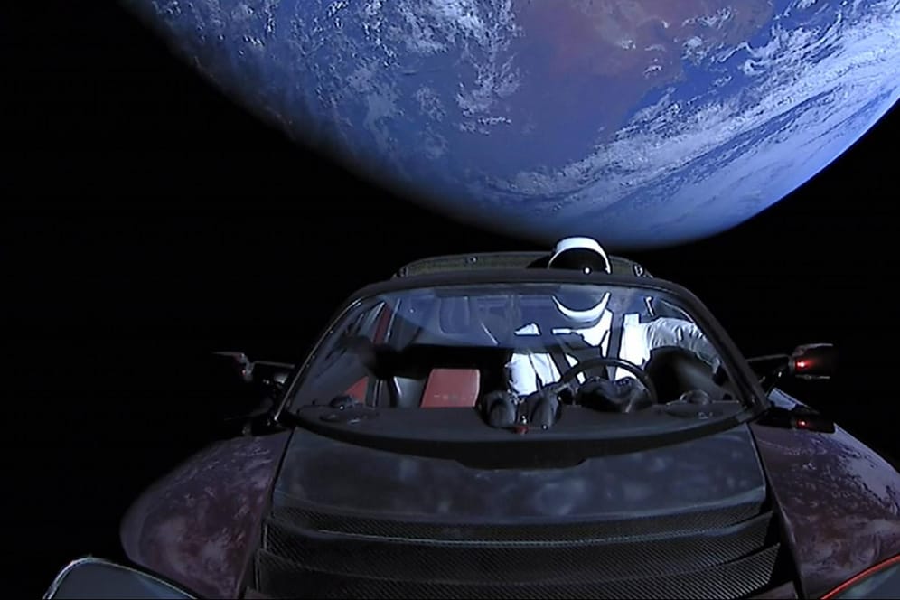 Tesla im All: 2,4 Milliarden Kilometer hat das Cabrio bereits zurückgelegt.