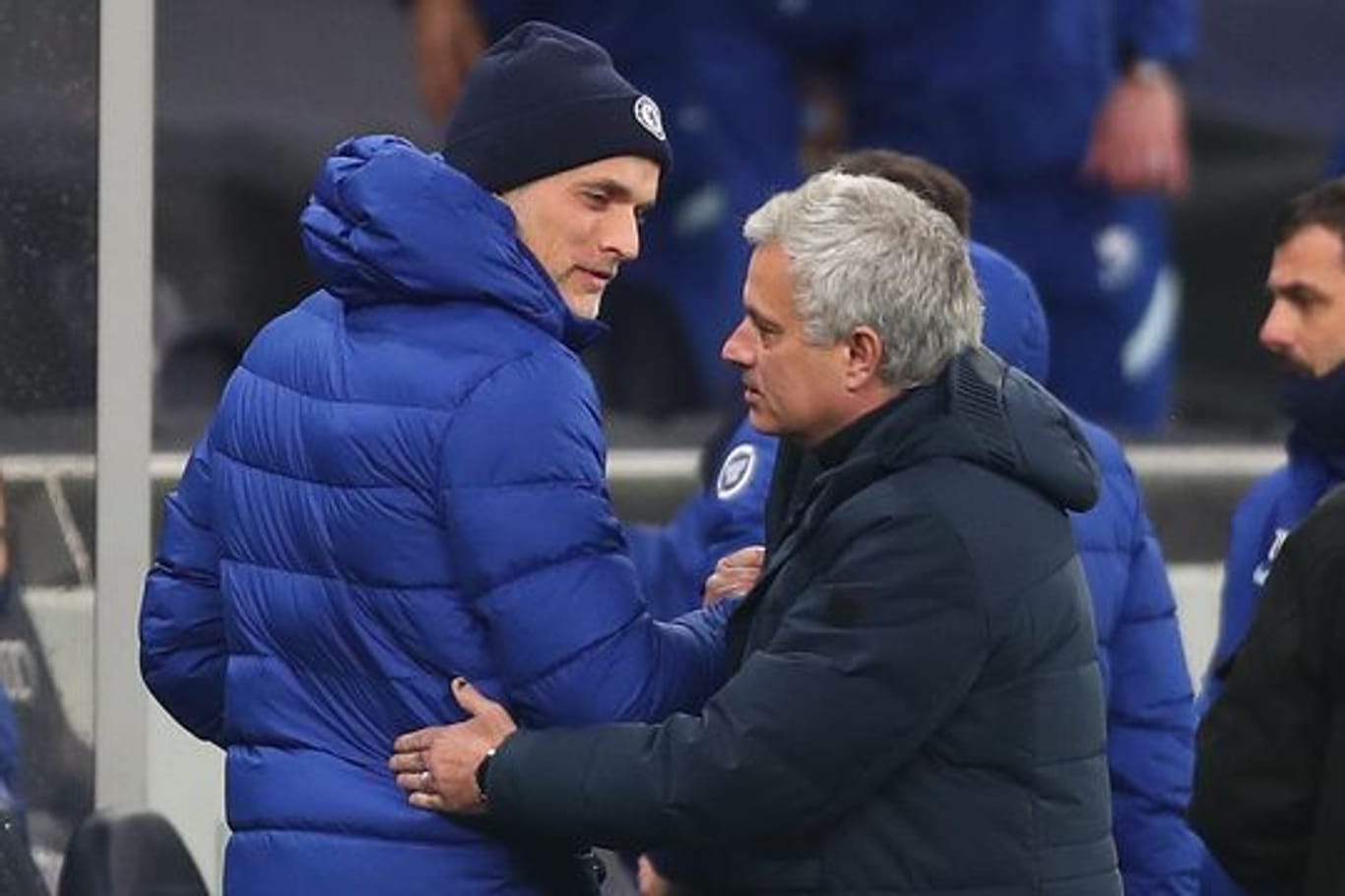 Musste sich im Londoner Derby mit Tottenham dem FC Chelsea mit Thomas Tuchel (l) geschlagen geben: José Mourinho.