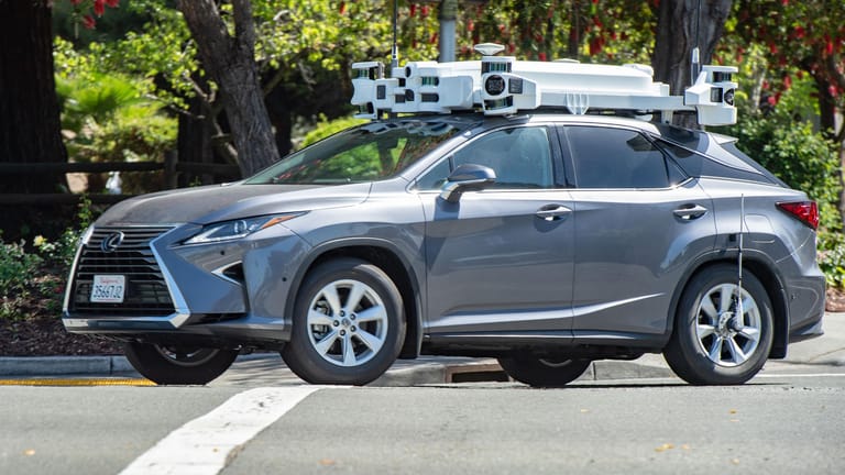 Ein Roboterwagen von Apple: Das Unternehmen soll Medienberichten zufolge ein eigenes Auto bringen.