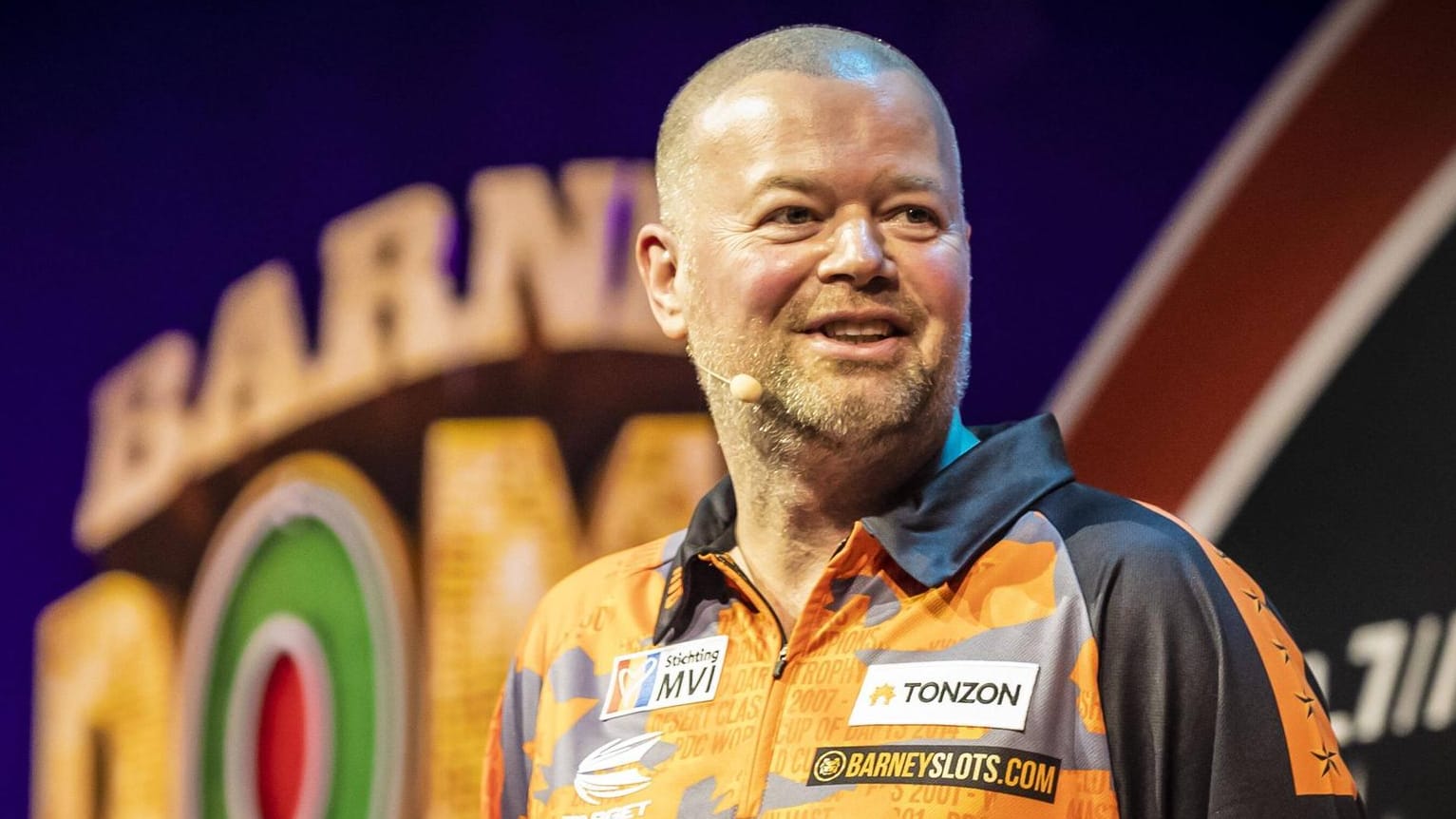 Raymond van Barneveld: Der fünfmalige Darts-Weltmeister feiert ein Comeback.