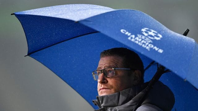 "Wir versuchen uns auf viele Szenarien vorzubereiten", sagt Gladbachs Sportdirektor Max Eberl.