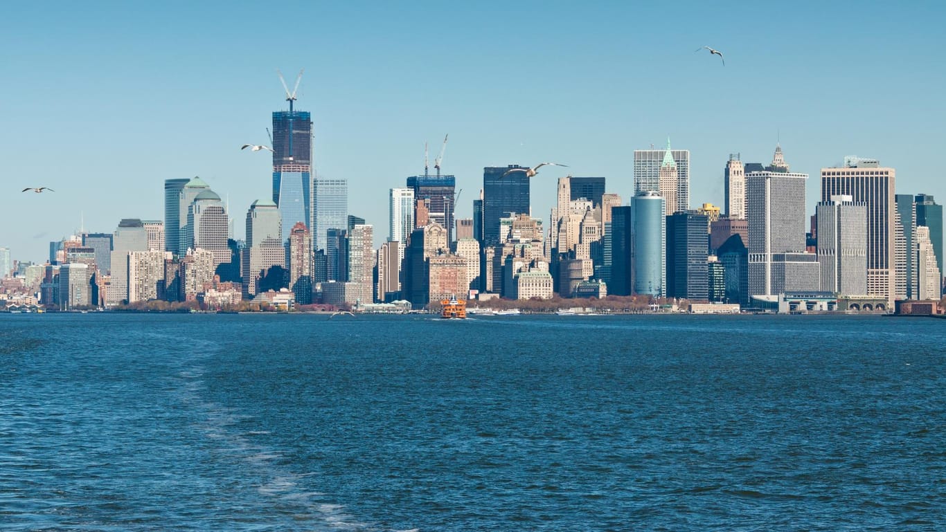Skyline von New York mit dem Hudson River: Auf dem Fluss soll ein Park entstehen. (Archivbild)