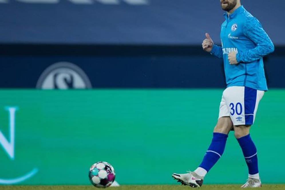Steht gegen RB Leipzig in der Startelf: Schalke-Neuzugang Shkodran Mustafi.