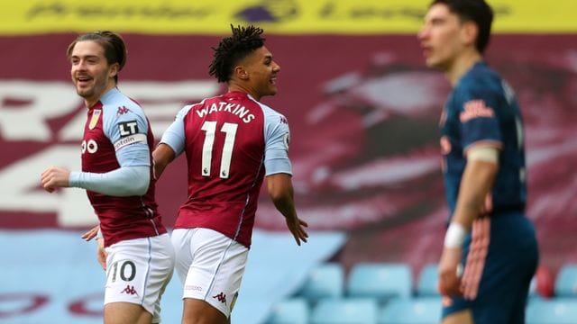 Ollie Watkins (M) markierte beim Sieg von Aston Villa gegen den FC Arsenal das Tor des Tages. Ollie Watkins (M) markierte beim Sieg von Aston Villa gegen den FC Arsenal das Tor des Tages.