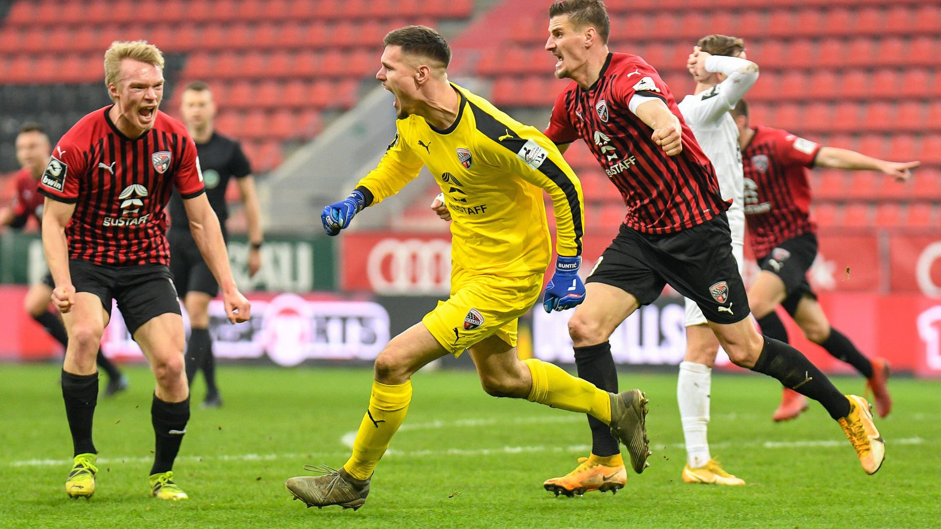 Fabijan Buntic: Der Ingolstädter Torhüter erzielte das 1:1 für seinen Klub in der Nachspielzeit – und es kam noch besser.