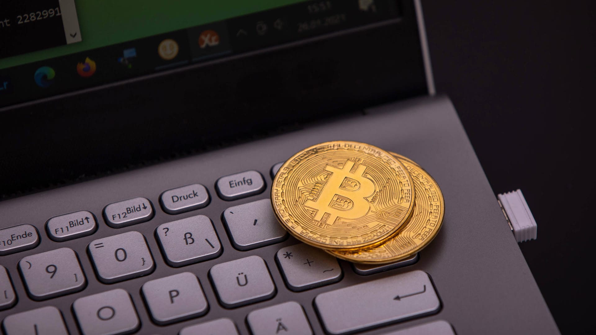 Die Kryptowährung Bitcoin (Symbolbild) hat die 40.000 US-Dollar-Marke überschritten und steigt weiter. Die Kryptowährung Bitcoin (Symbolbild) hat die 40.000 US-Dollar-Marke überschritten und steigt weiter.