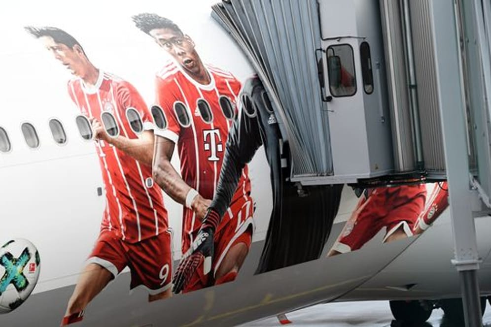 Die Deutsche Flugsicherung hatte dem Flugzeug mit dem FC Bayern an Bord keine Startfreigabe erteilt.