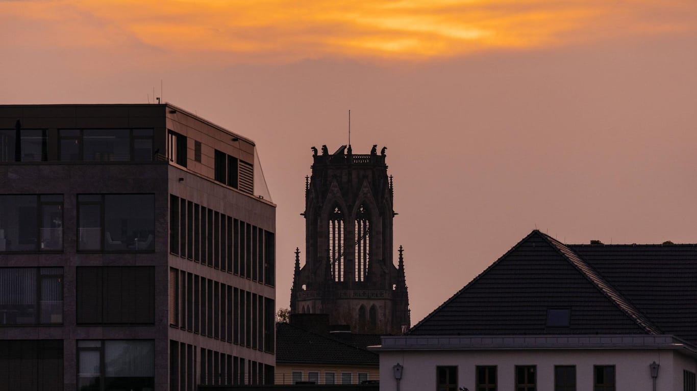 Blick auf das Agnesviertel in Köln (Archivfoto): St. Agnes ist eine katholische Pfarrkirche in Köln.