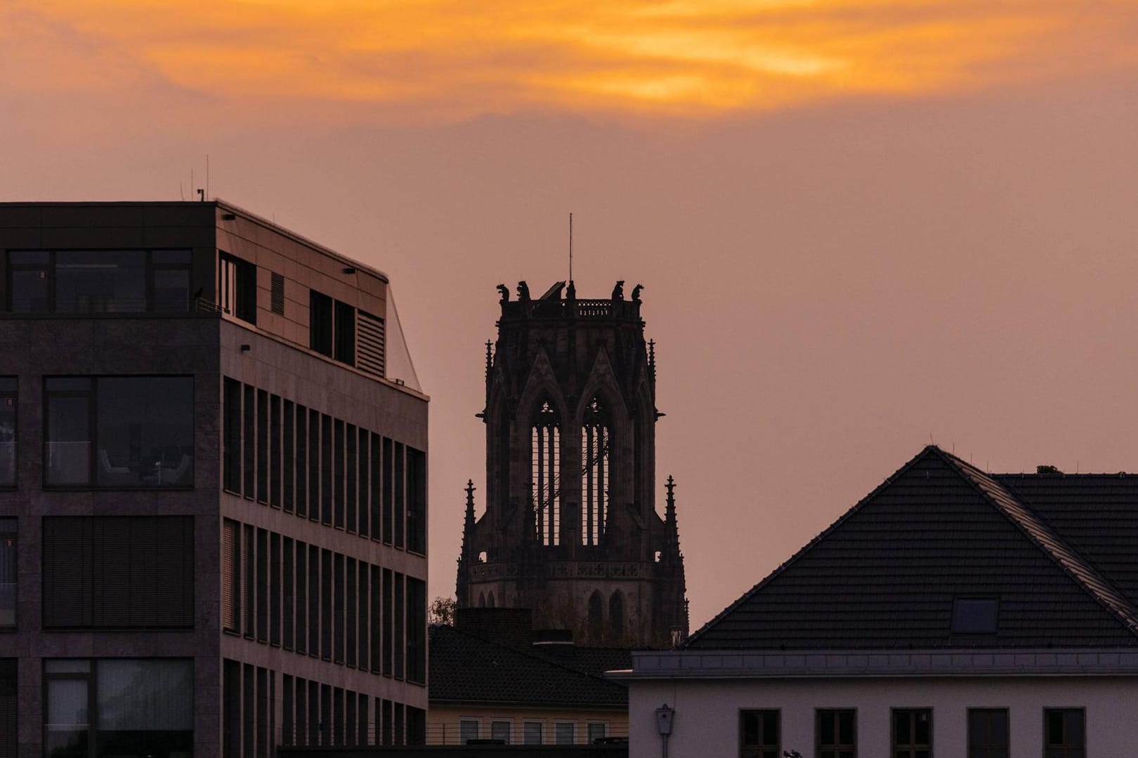 Blick auf das Agnesviertel in Köln (Archivfoto): St. Agnes ist eine katholische Pfarrkirche in Köln.