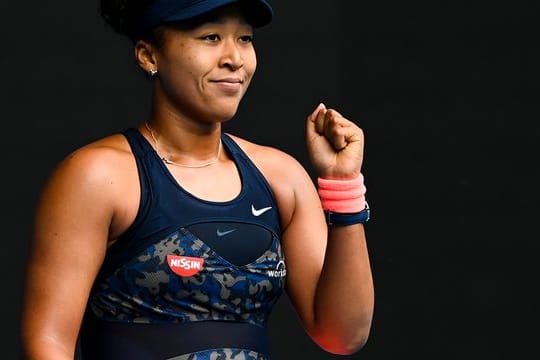 Ohne Mühe in Runde zwei: Naomi Osaka jubelt über ihren Sieg.