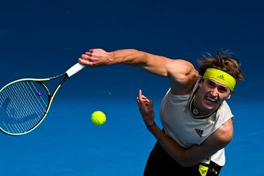 Steht bei den Australian Open in der zweiten Runde: Alexander Zverev in Aktion.