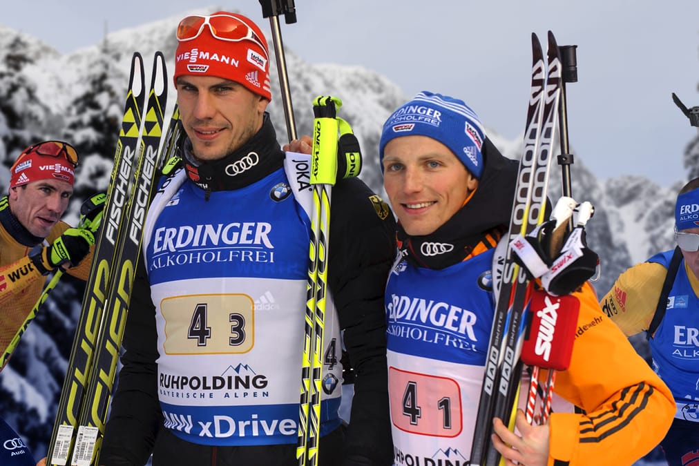 Arnd Peiffer (l.) und Erik Lesser: Die beiden Routiniers haben in dieser Saison die einzigen Podestplatzierungen für die deutschen Biathlon-Herren geholt. Peiffer stand in Hochfilzen sogar ganz oben auf dem Podium.