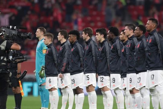 Bereit fürs Club-WM-Halbfinale: Bayerns Startelf gegen Al Ahly Kairo vor dem Anpfiff.