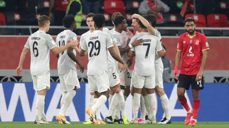 Nach dem Sieg gegen Al Ahly Kairo steht der FC Bayern im Finale der Club-WM in Katar.