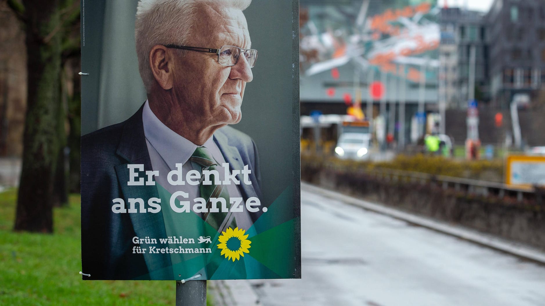 Wahlplakat mit Winfried Kretschmann: Der Wahlkampf findet dieses Jahr vor allem digital statt.