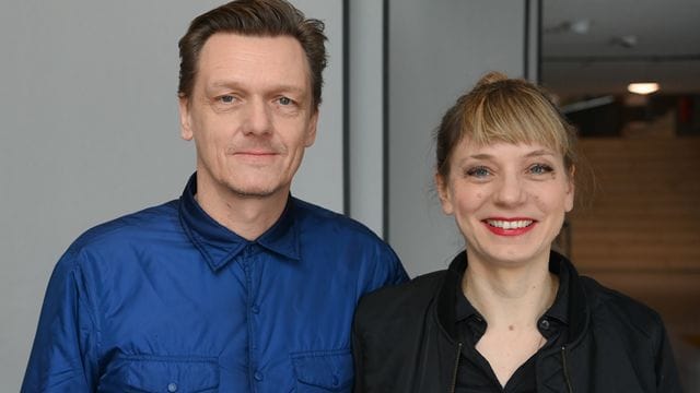 Thomas Oberender, Intendant der Berliner Festspiele, und Yvonne Büdenhölzer, Leiterin des Theatertreffens, im Haus der Kulturen der Welt. Thomas Oberender, Intendant der Berliner Festspiele, und Yvonne Büdenhölzer, Leiterin des Theatertreffens, im Haus der Kulturen der Welt.