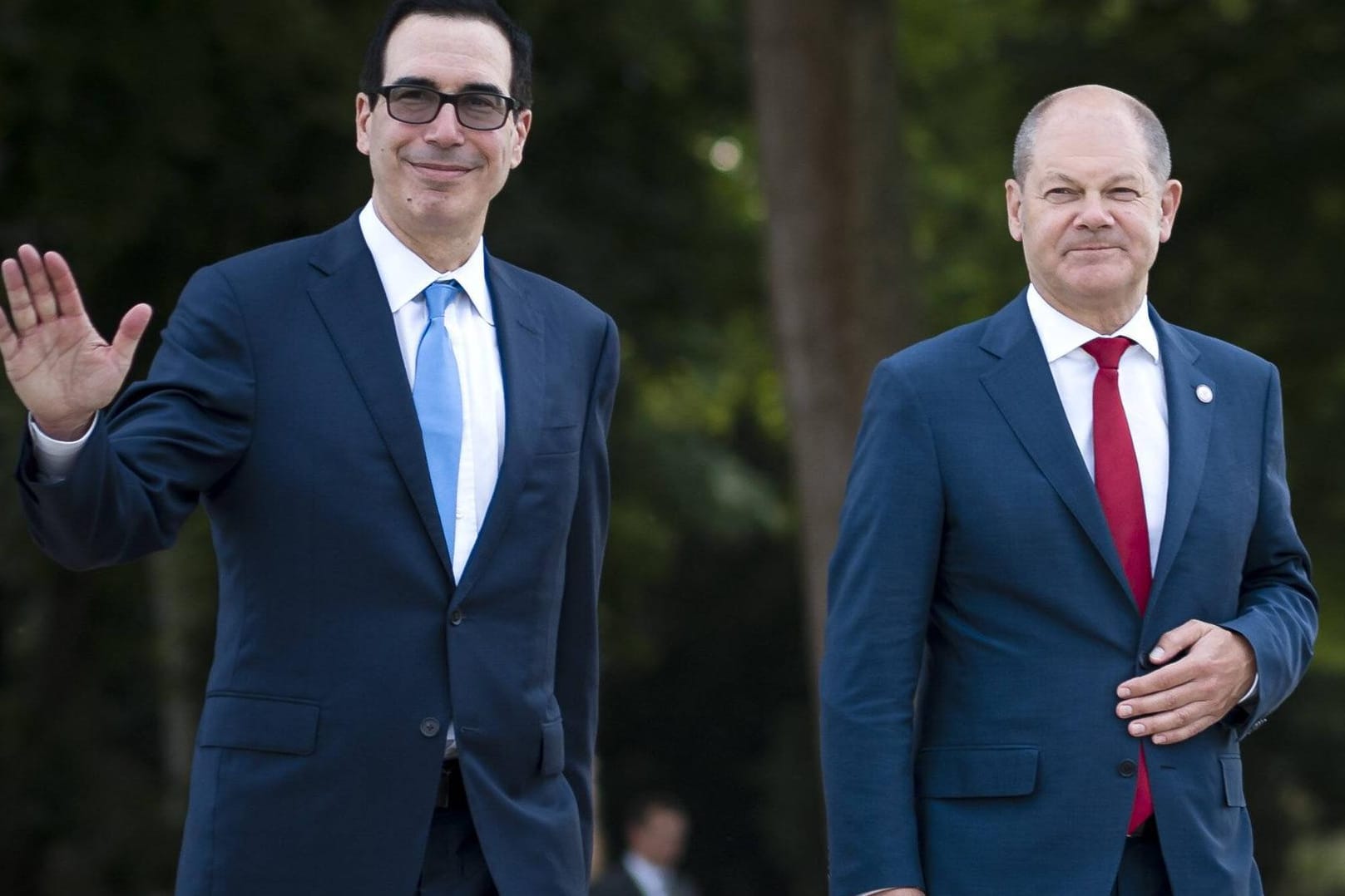 Bundesfinanzminister Olaf Scholz (r.) mit seinem US-Amtskollegen Steven Mnuchin im Juli 2019: "völlig inakzeptabel".