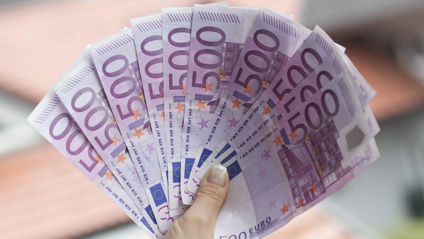 500-Euro-Scheine: Die Banknoten erfreuen sich bei eBay derzeit großer Beliebtheit.