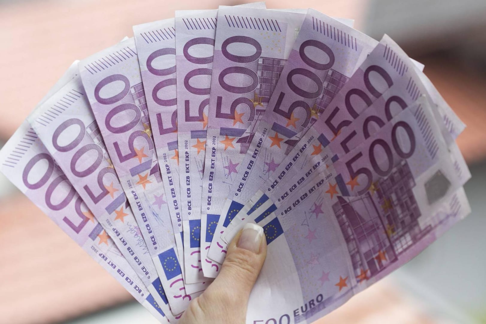 500-Euro-Scheine: Die Banknoten erfreuen sich bei eBay derzeit großer Beliebtheit.