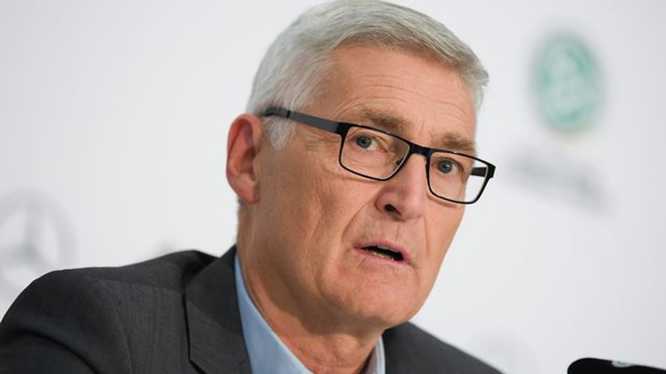Lutz Michael Fröhlich, Sportlicher Leiter der Elite-Schiedsrichter.