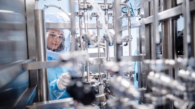 Biontech hat in Marburg mit der Produktion seines Corona-Impfstoffs begonnen. Biontech hat in Marburg mit der Produktion seines Corona-Impfstoffs begonnen.