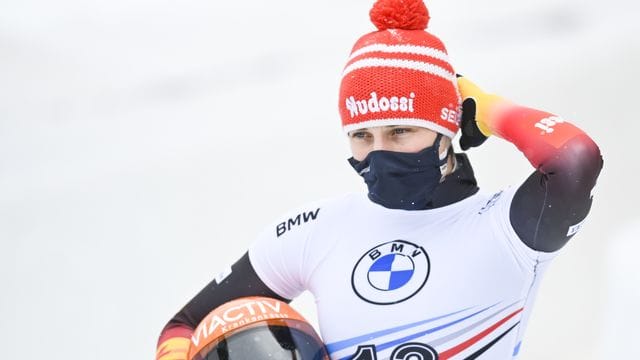 Weltmeisterin Tina Hermann arbeitet weiter mit Trainer Dirk Matschenz zusammen, der aber auch die starken Russen betreut. Weltmeisterin Tina Hermann arbeitet weiter mit Trainer Dirk Matschenz zusammen, der aber auch die starken Russen betreut.