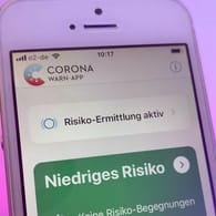 Die Corona-Warn-App auf einem iPhone 5s.