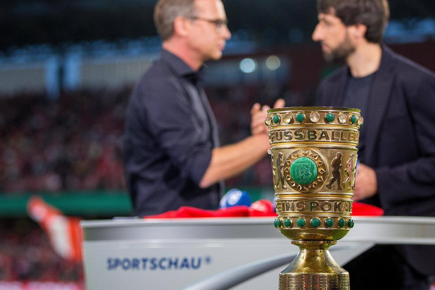 DFB-Pokal im Ersten: Die ARD zeigt zwei Spiele des Viertelfinals im Free-TV.
