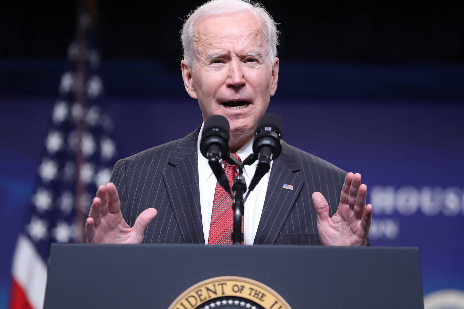 US-Präsident Joe Biden hat Sanktionen gegen hochrangige Militärs in Myanmar angekündigt.
