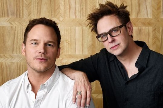 Vor und hinter der Kamera: Der US-Schauspieler Chris Pratt (l) mit dem US-Drehbuchautor und Regisseur von "Guardians of the Galaxy Vol.