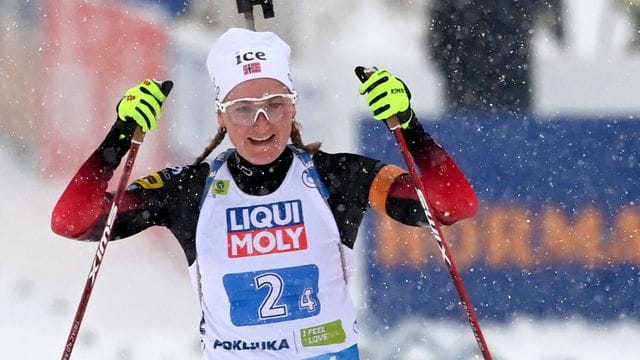 Marte Olsbu Röiseland sicherte sich mit der norwegischen Mixed-Staffel schon ihren zehnten WM-Titel.