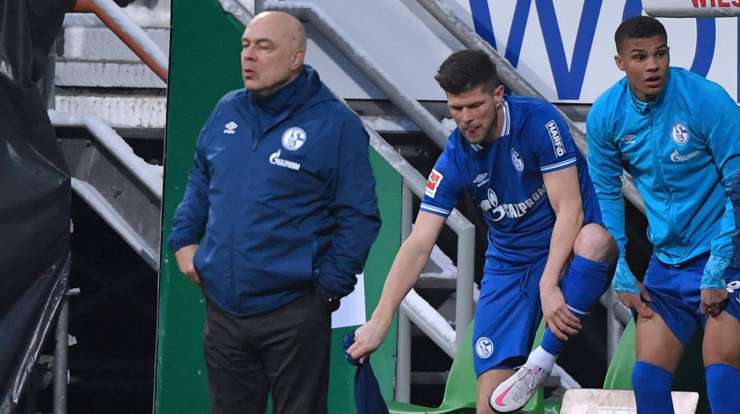 Klaas-Jan Huntelaar (m.): Der Schalker Neuzugang fällt weiter aus.