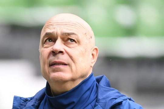 Gibt sich weiter zuversichtlich mit dem FC Schalke 04 die Klasse halten zu können: Trainer Christian Gross.