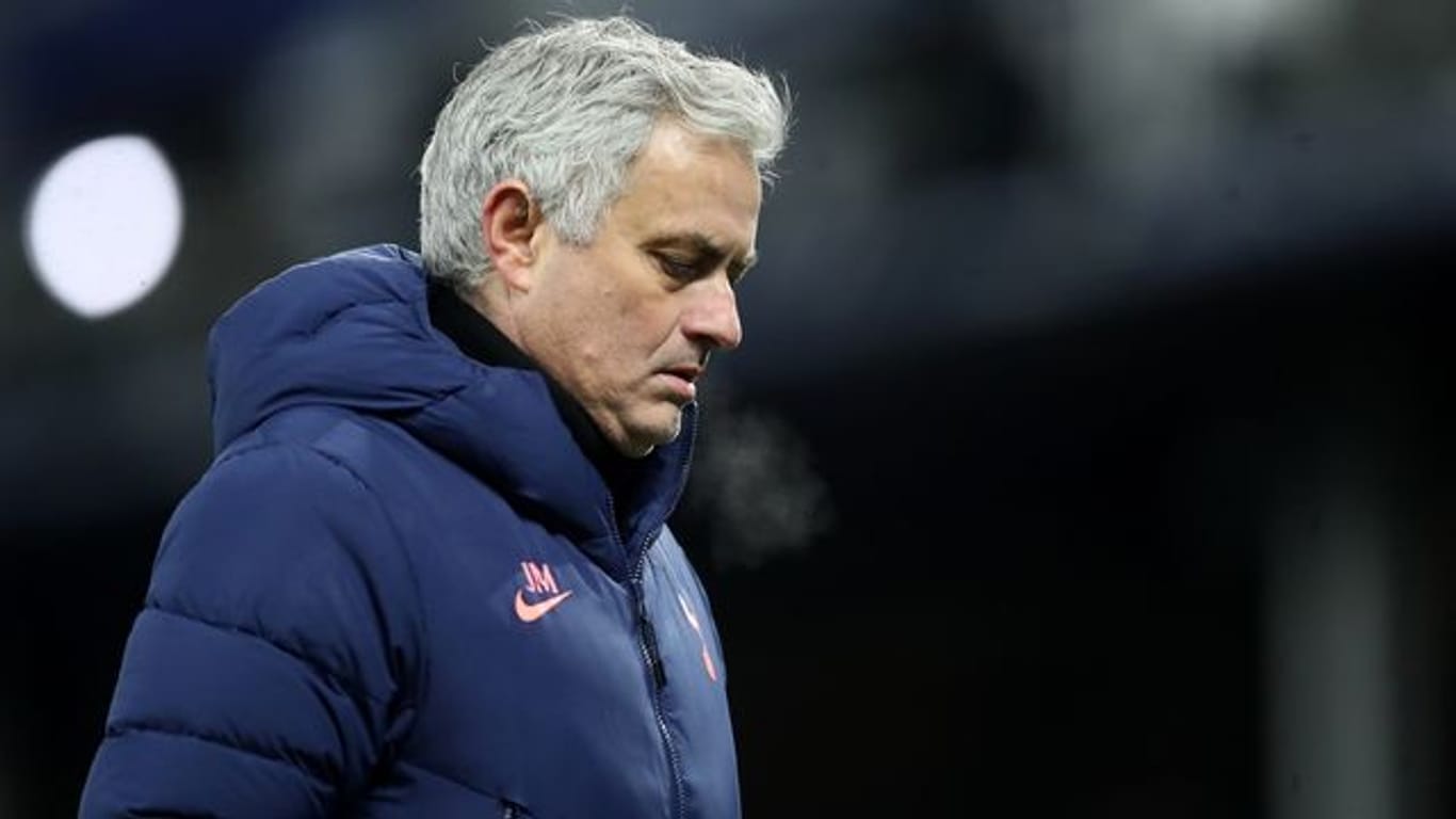 Zeigt sich von seinem Team enttäuscht: Trainer JosÉ Mourinho von Tottenham Hotspur.