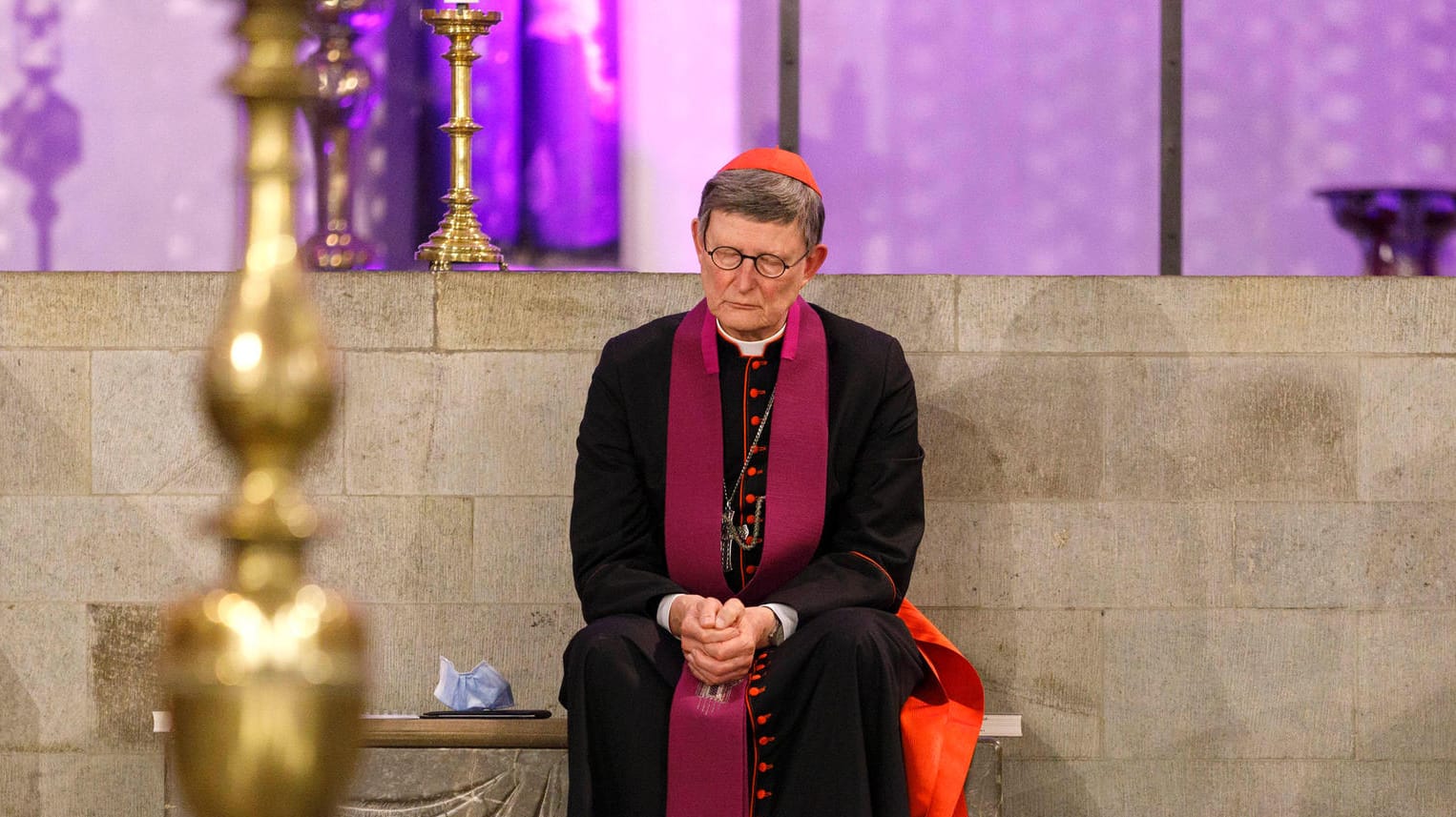 Der Kölner Kardinal Rainer Maria Woelki: Auch sein Verhalten im Missbrauchsskandal kann nach Ansicht eines Experten den Niedergang der katholischen Kirche beschleunigen.