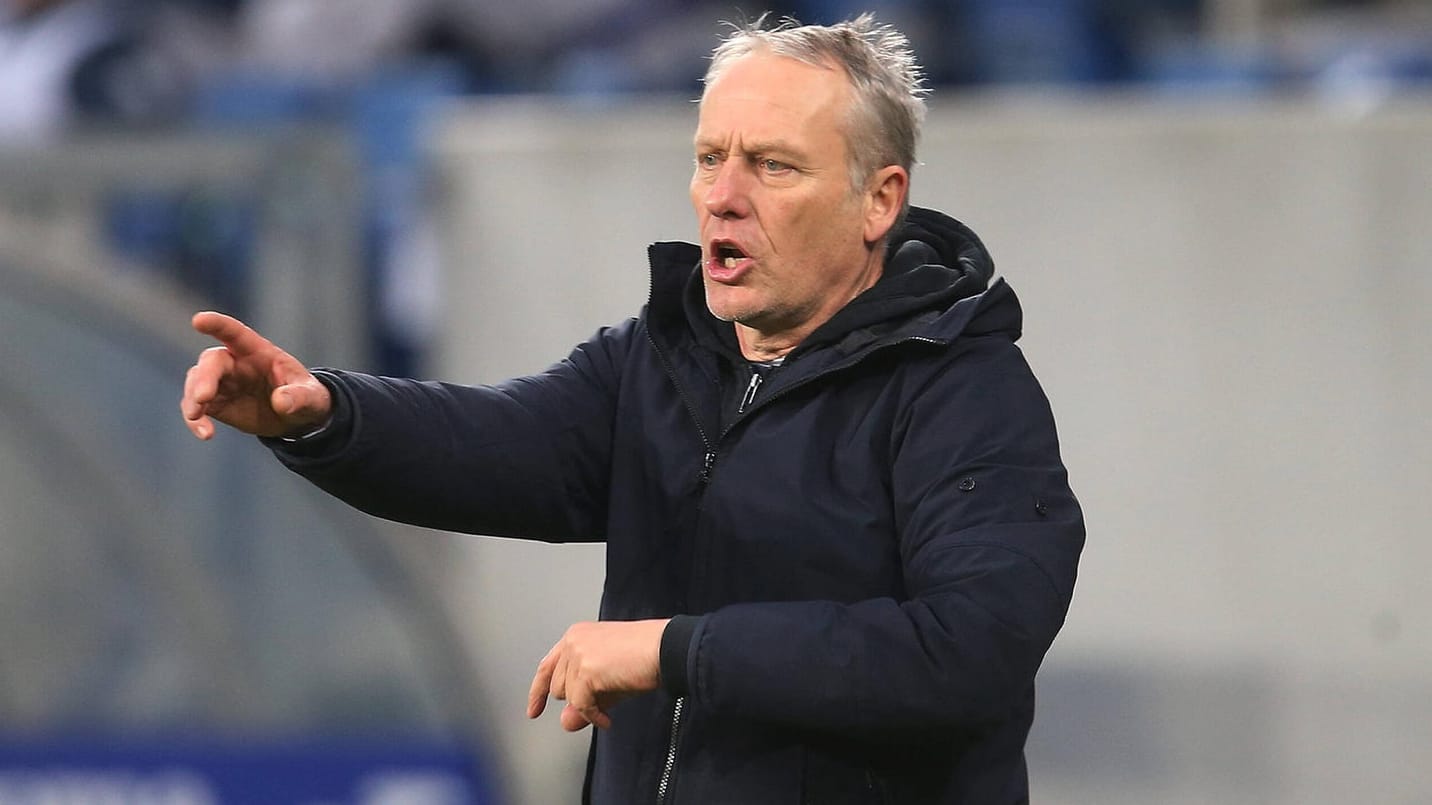 Christian Streich: Der Freiburger Trainer bleibt dem Klub noch erhalten. Christian Streich: Der Freiburger Trainer bleibt dem Klub noch erhalten.