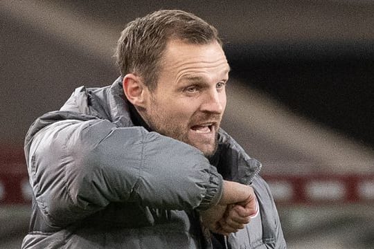 Betont, dass es wichtig ist auf und neben dem Platz in einer Art und Weise zu agieren, hinter der man steht: FSV-Trainer Bo Svensson.