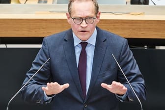 Michael Müller (SPD), Regierender Bürgermeister von Berlin (Archivbild): Er hat Fehler der Ministerpräsidenten in der Pandemiebekämpfung eingeräumt.