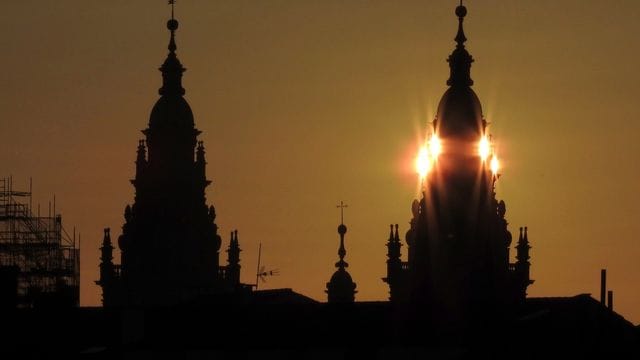 Der nächste Gewinner der Spanien-Rundfahrt der Radprofis wird im Pilgerort Santiago de Compostela gekürt.